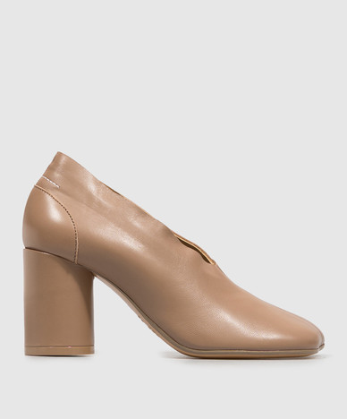 Chaussures en cuir marron