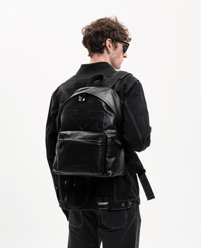Off-White Black leather backpack with textured logo OMNB126S26LEA001