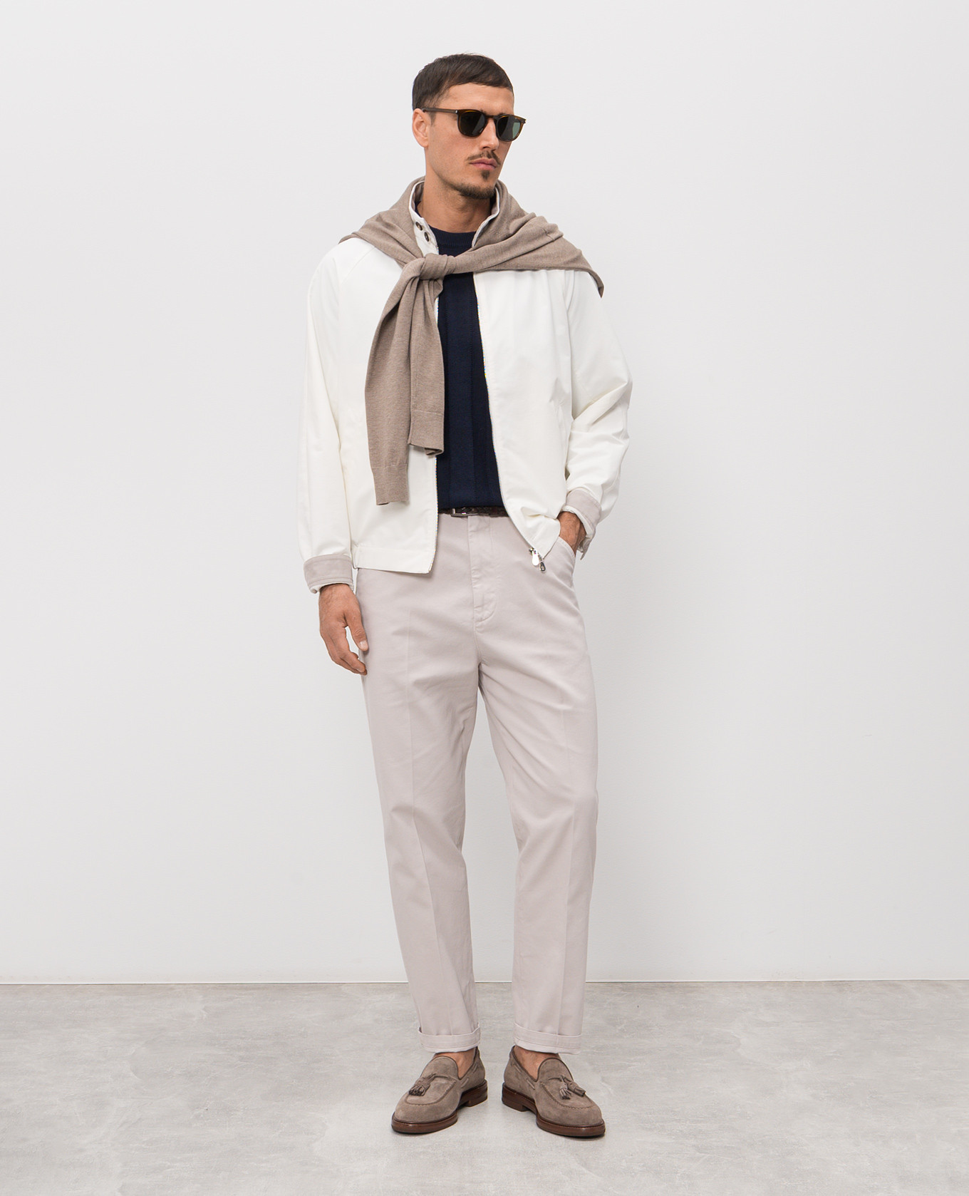 

Blue knitted T-shirt with linen Brunello Cucinelli