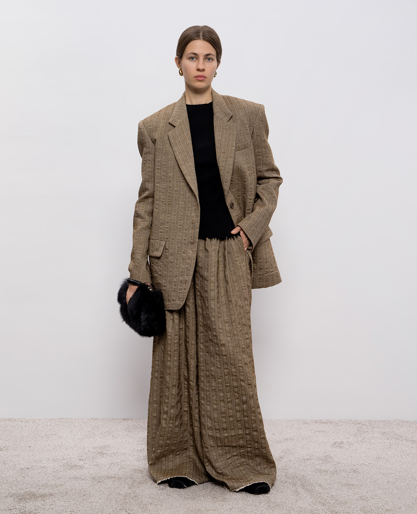 

Brown wool and linen palazzo pants UMA WANG