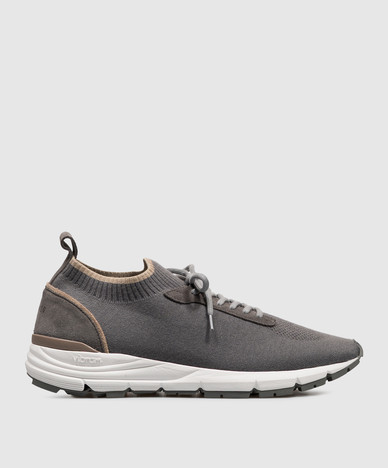 Graue Sneaker mit Logoprint
