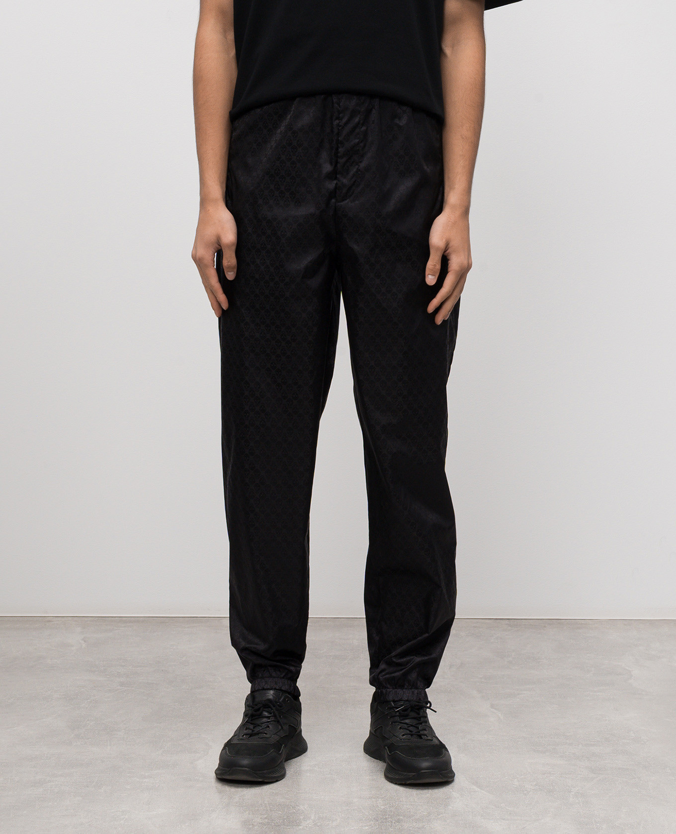 

Black printed sweatpants Alexander McQueen