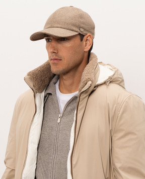 Agnona Beige cashmere cap AK12U1XU7066