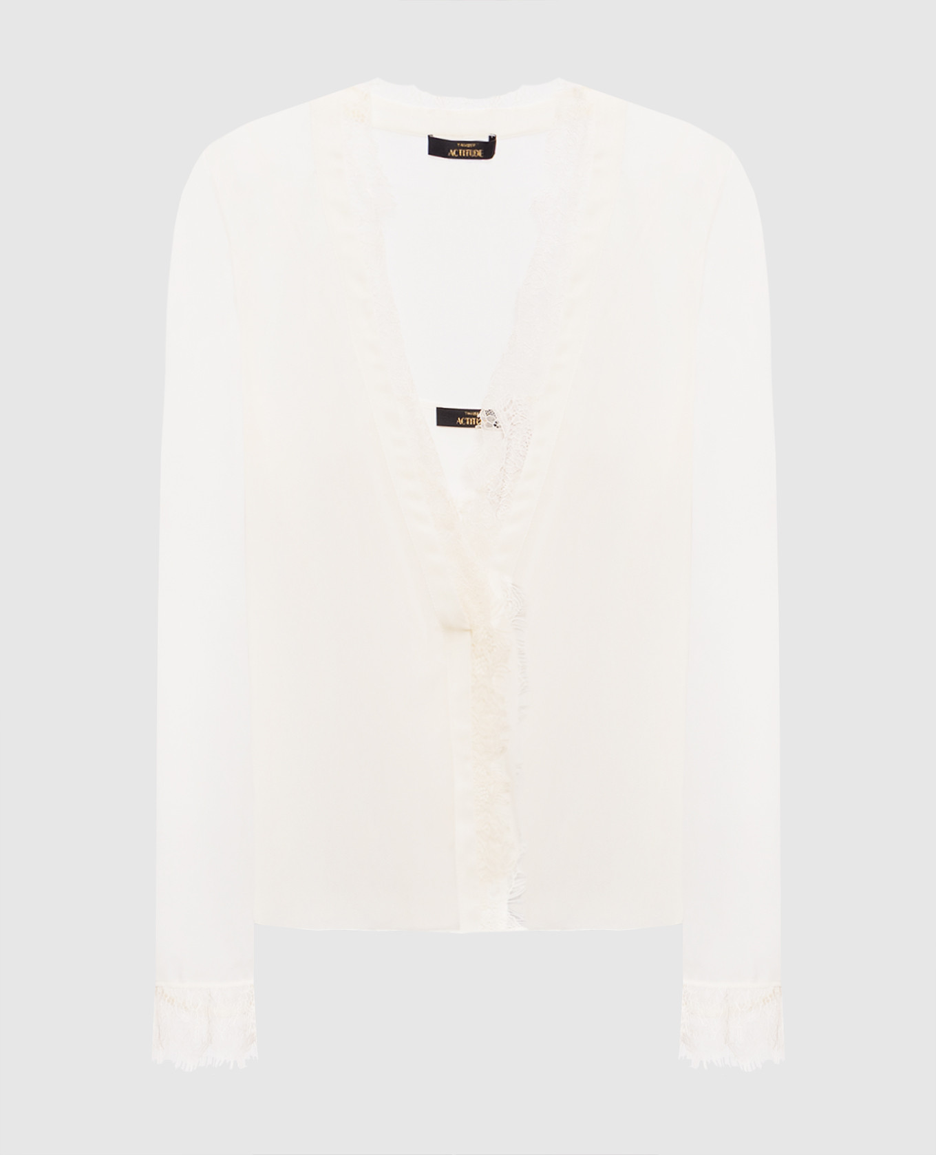 Ivory blouse with lace