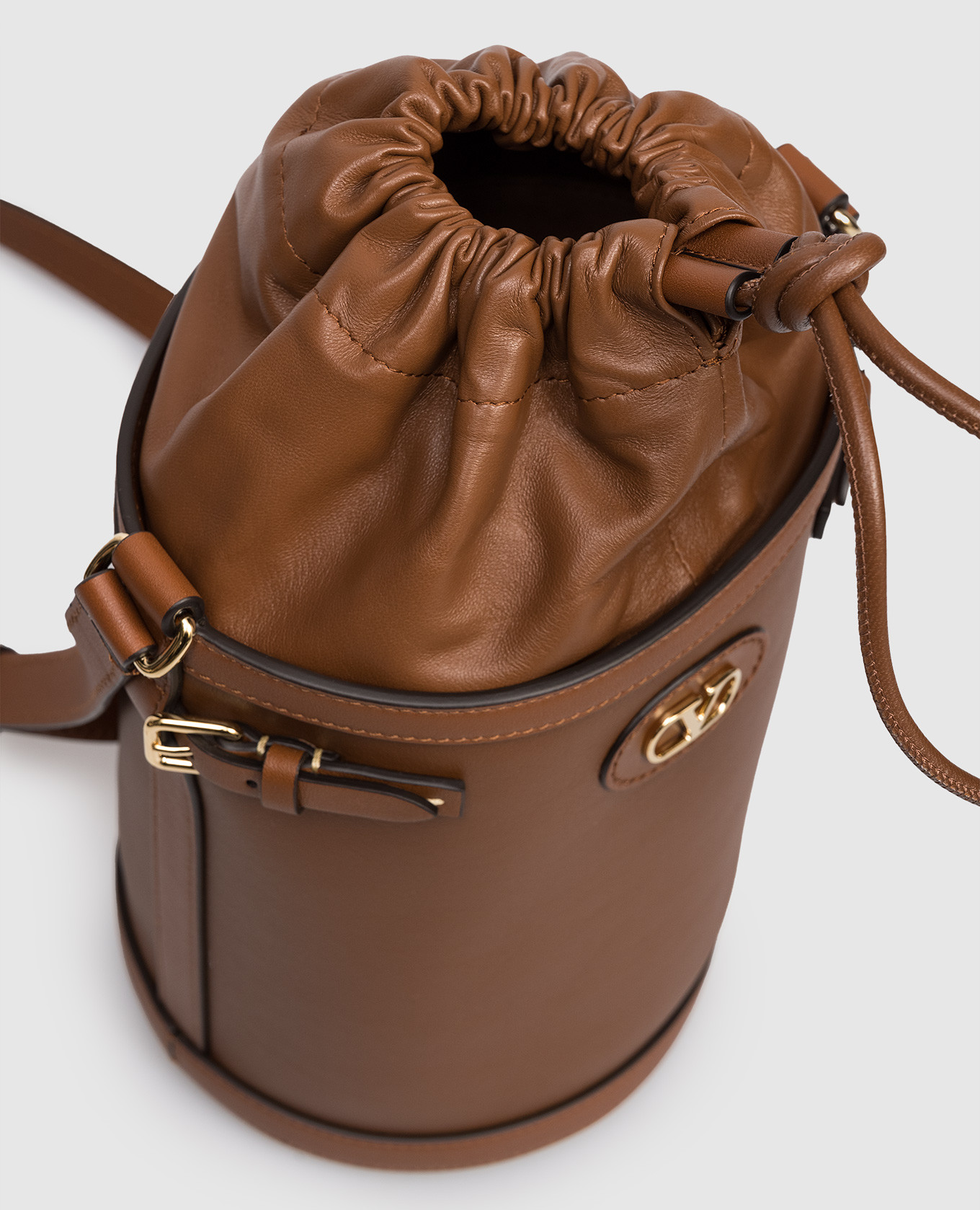 Brown leather bucket bag VLogo Valentino 4