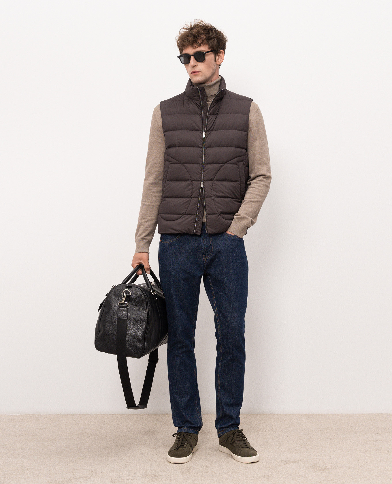 Dark brown down vest Herno 2