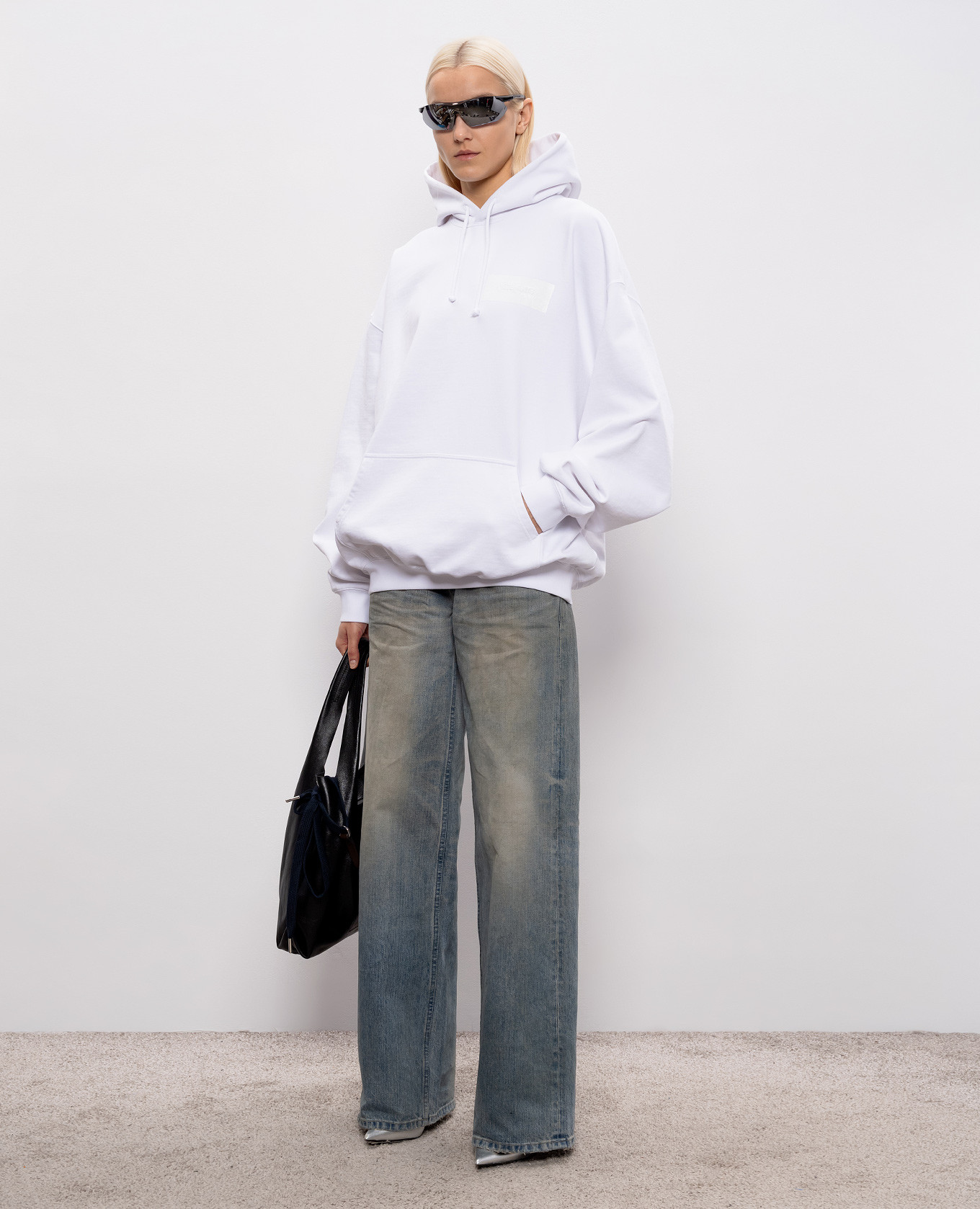 White hoodie with logo print Vetements 2