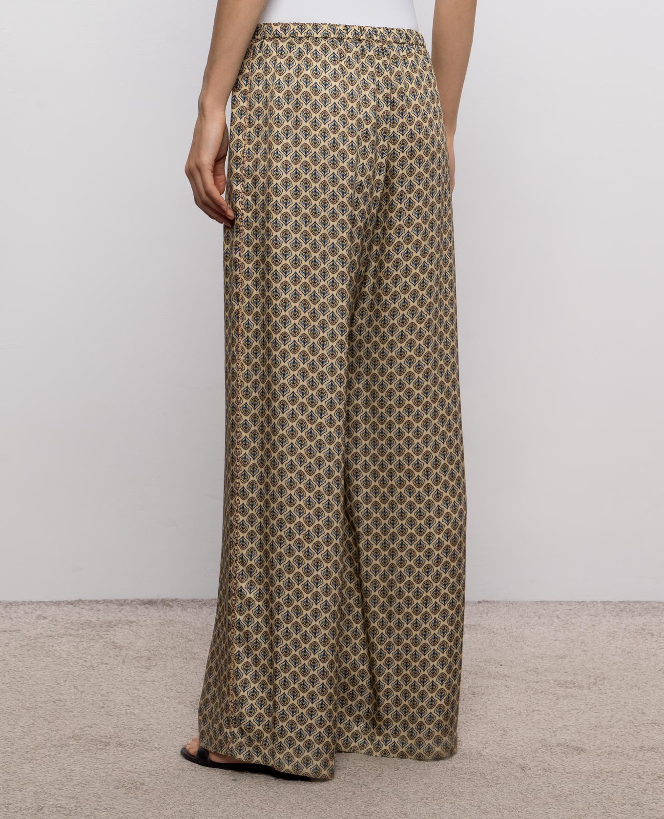 Beige Fol pants Momoni 4