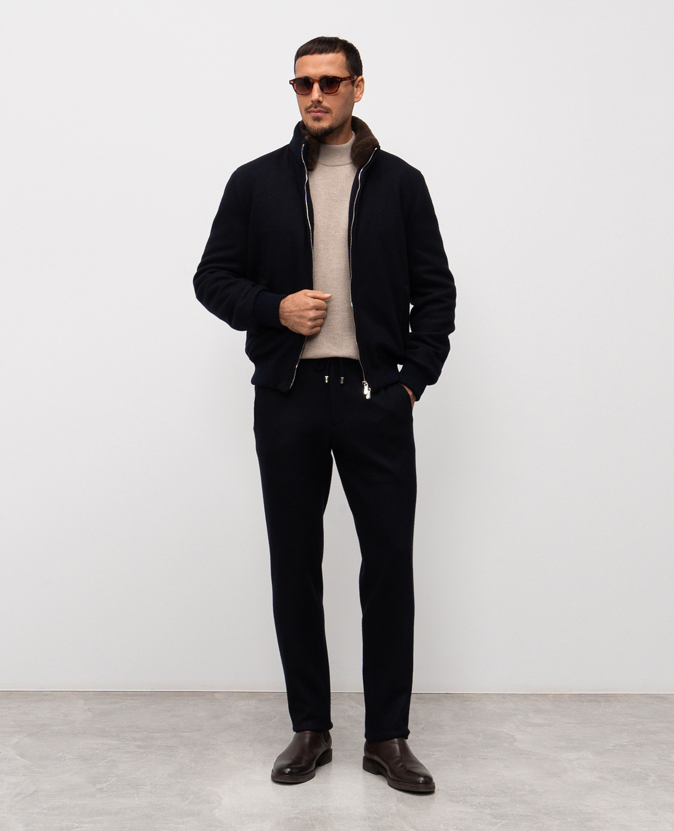 Beige merino wool sweater Cashmere&Whiskey 2