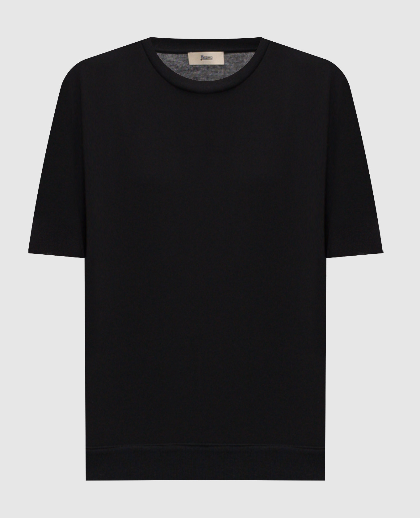 Black T-shirt