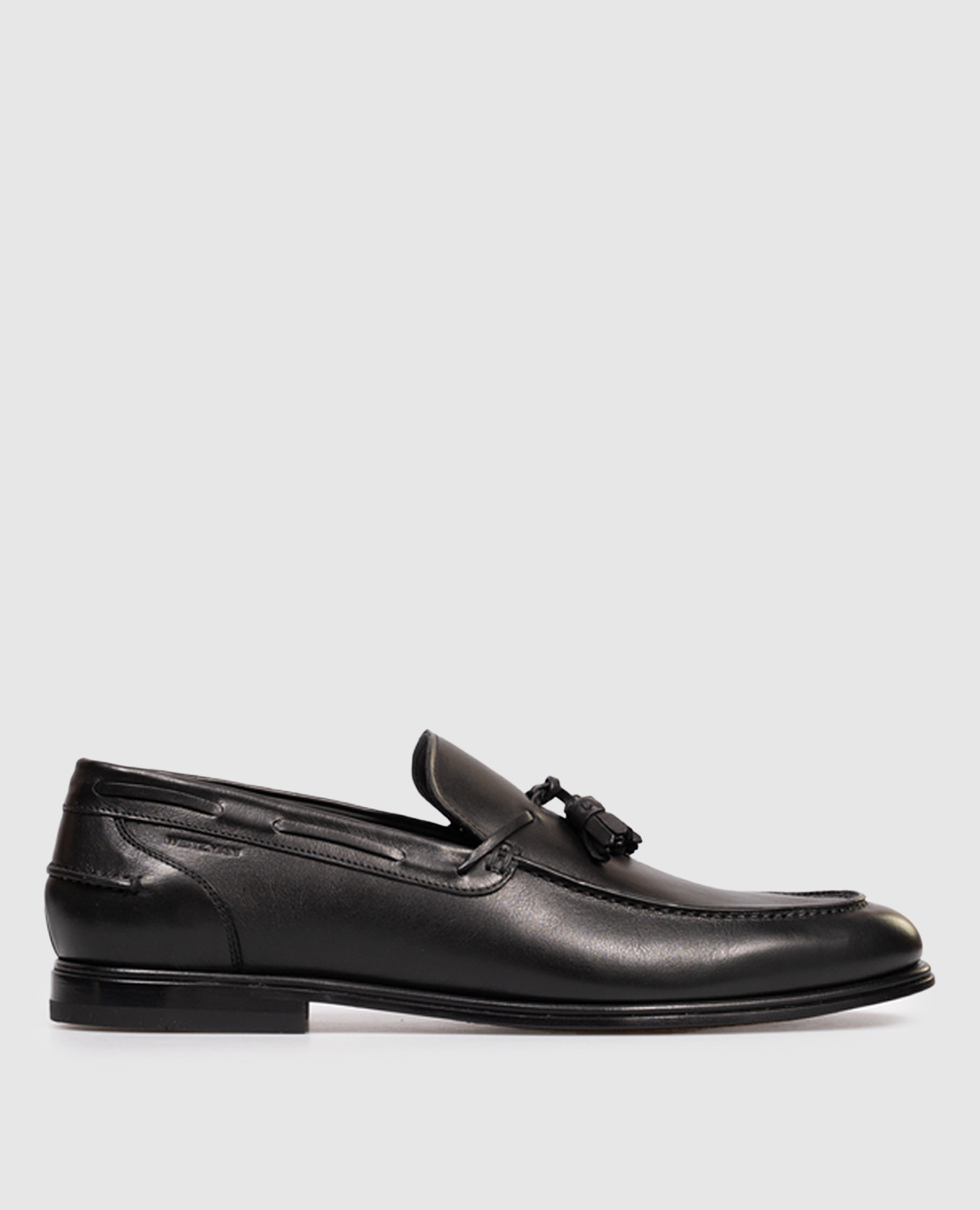 

Carmel black leather tassel loafers Stuart Weitzman