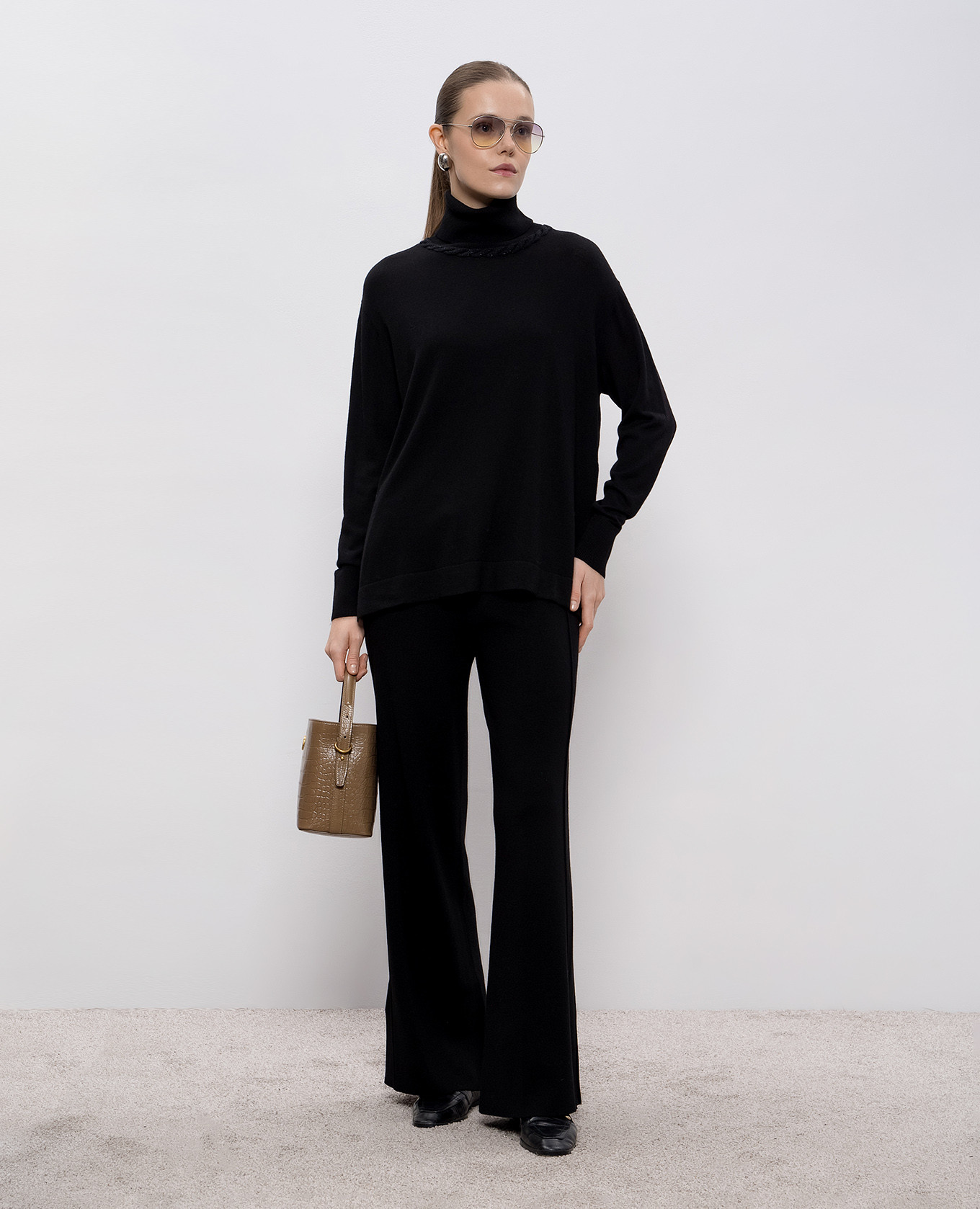Black wool pants with logo Twinset 2