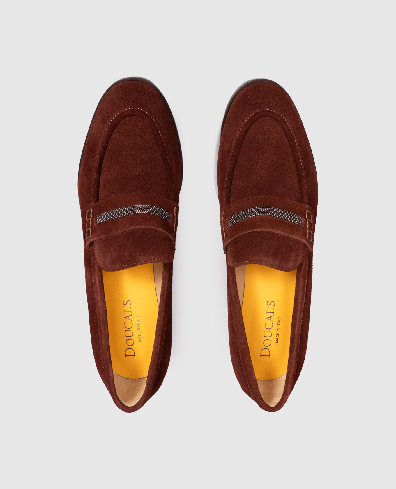 Brown suede shoes with a monil chain Doucal's 4