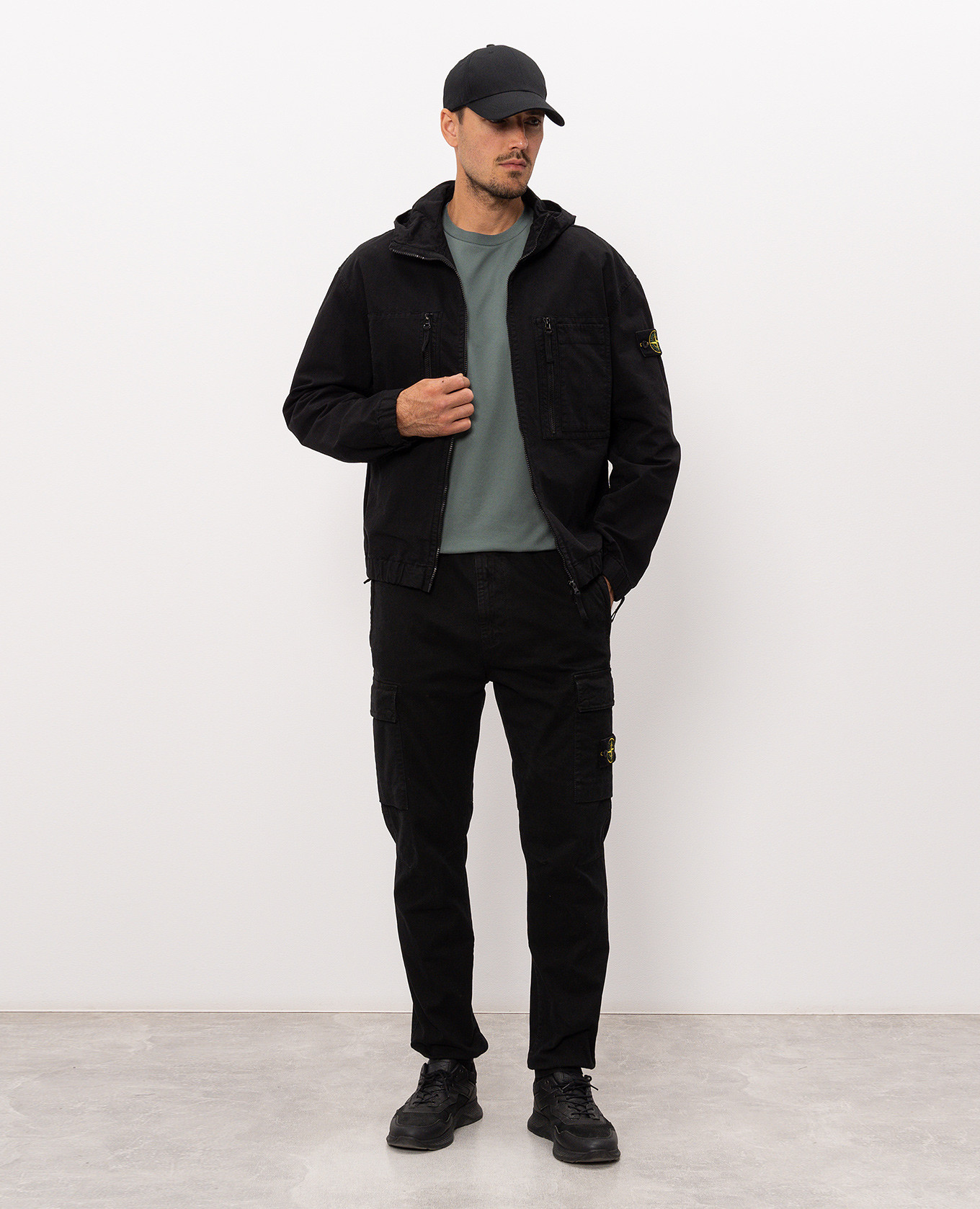 Black joggers with logo patch Stone Island 2