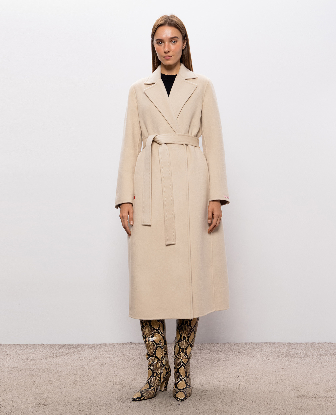Beige wool coat with a smell Max & Co 3