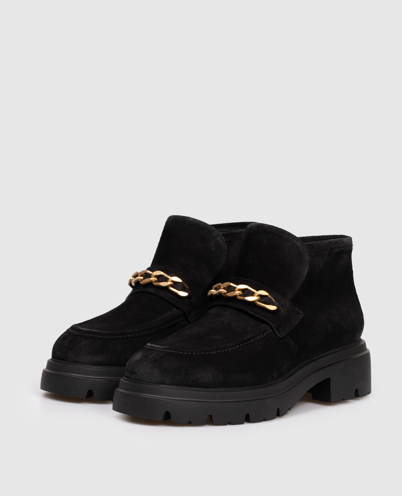 Soluxe Hudson Chukka Black Suede Boots Stuart Weitzman 2
