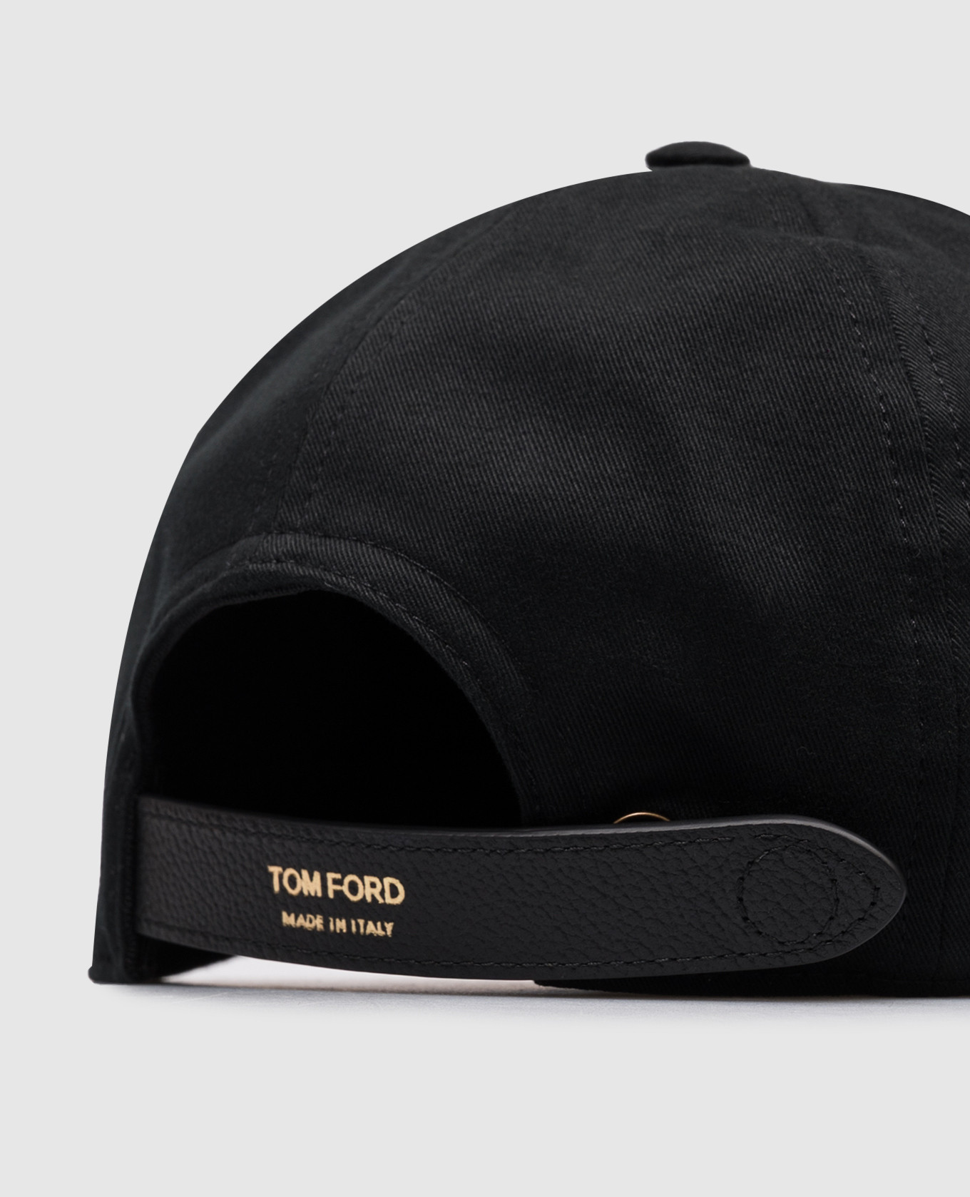 Black cap with monogram embroidery Tom Ford 4