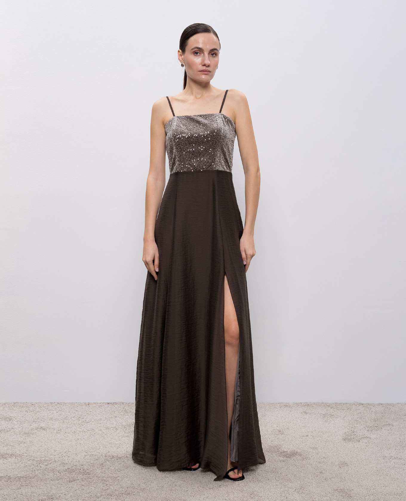 

Maxi dress with sequins Peserico, Brown