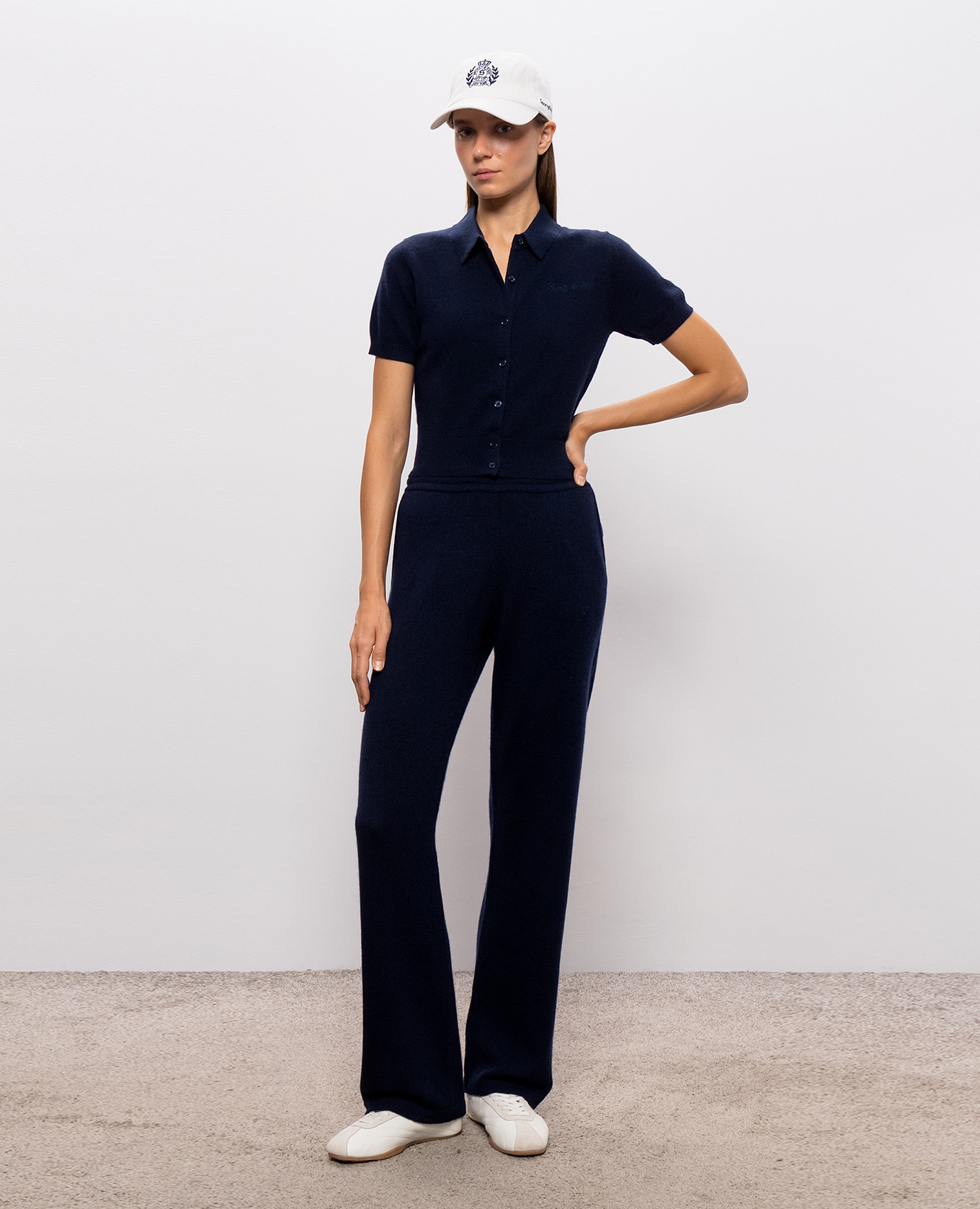 Jannie blue short-sleeved cardigan Sporty & Rich 2
