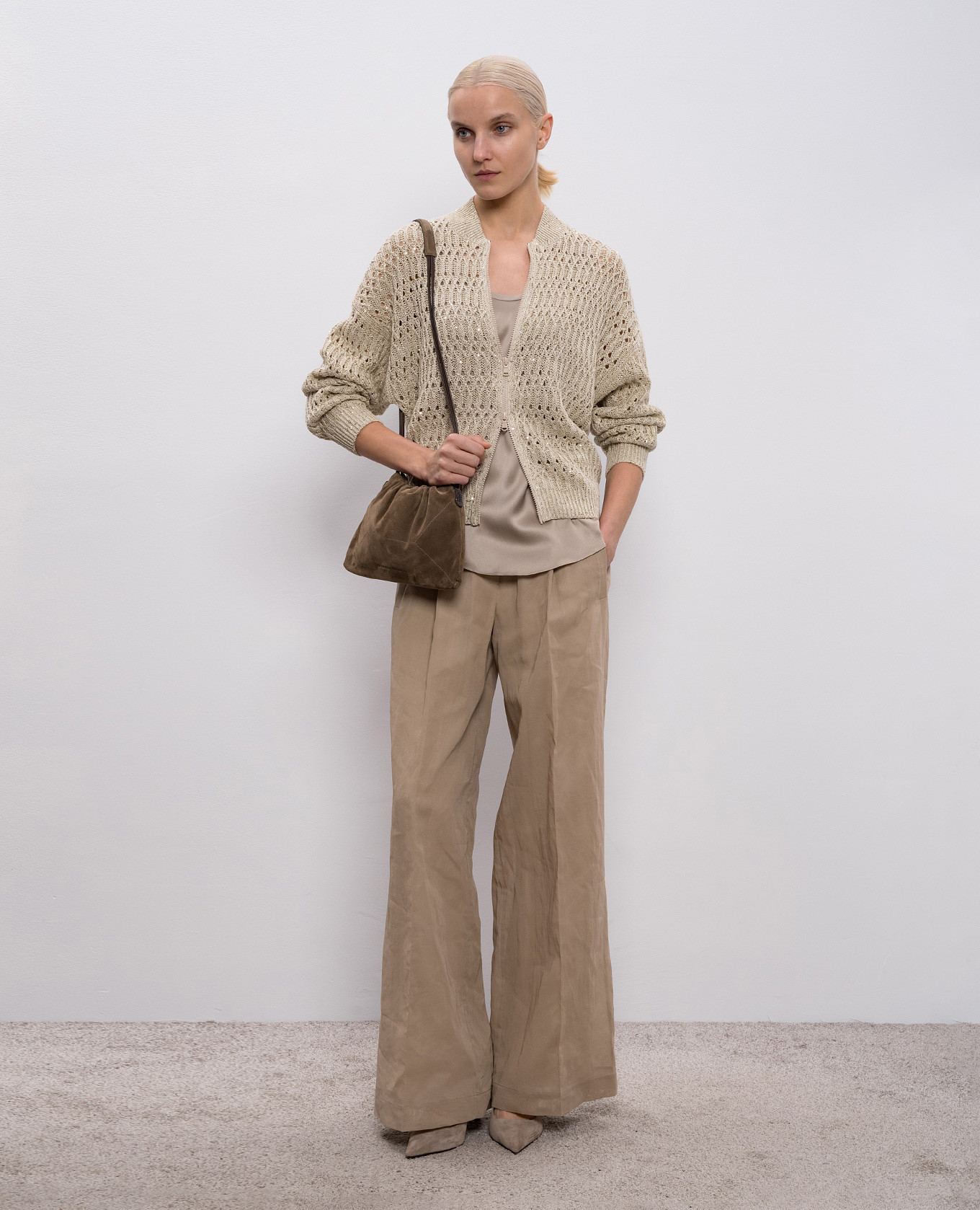 

Beige silk top Brunello Cucinelli