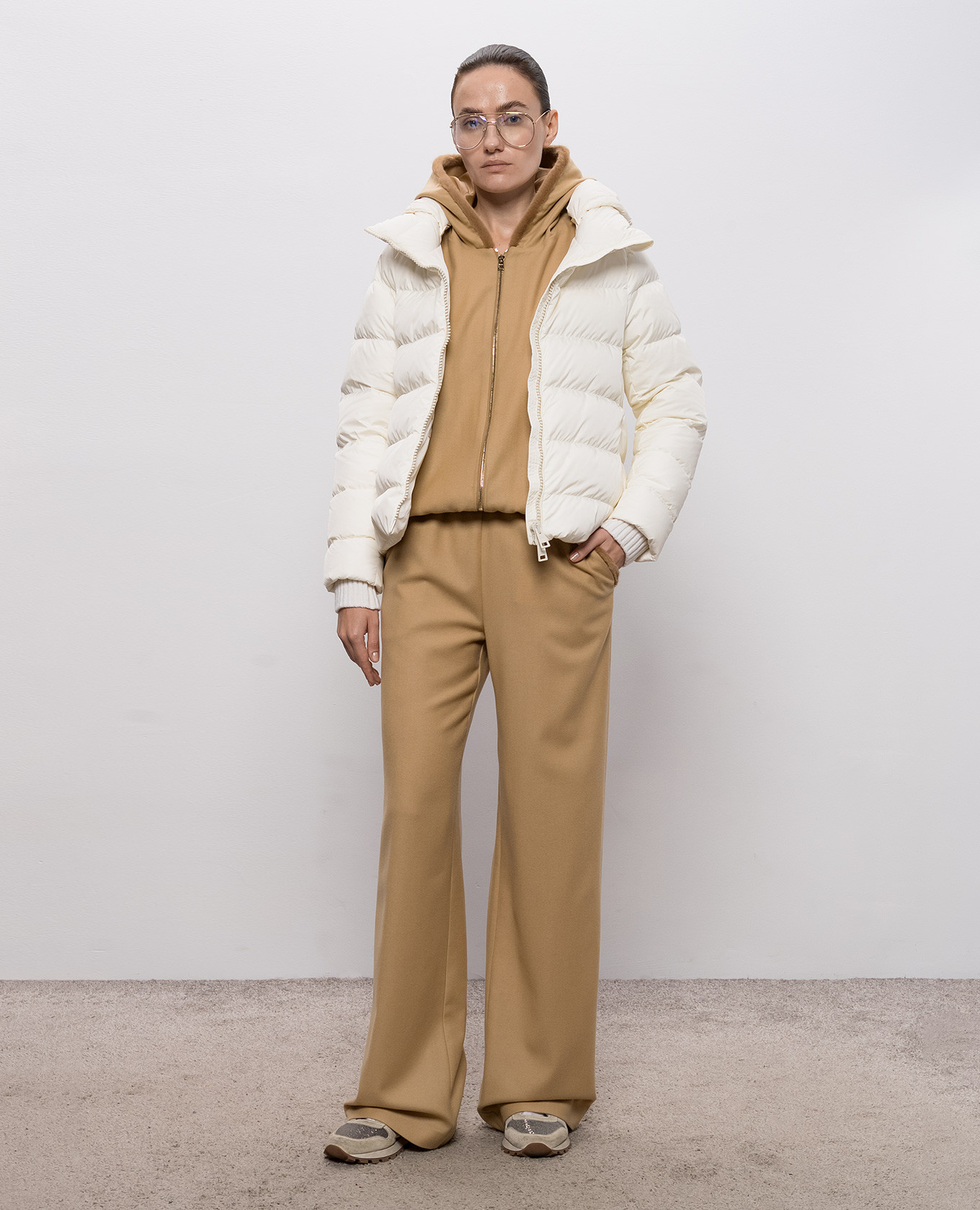 Beige wool pants Herno 2