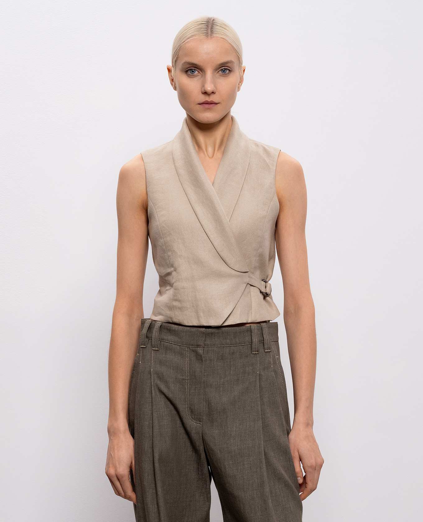 Beige linen vest Brunello Cucinelli 3