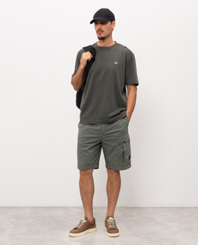 C.P. Company Green shorts with logo patch MBE254A006439G