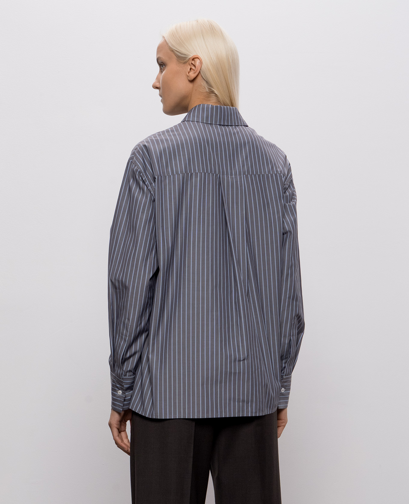 COLTON gray striped shirt blouse Loulou de Saison 4