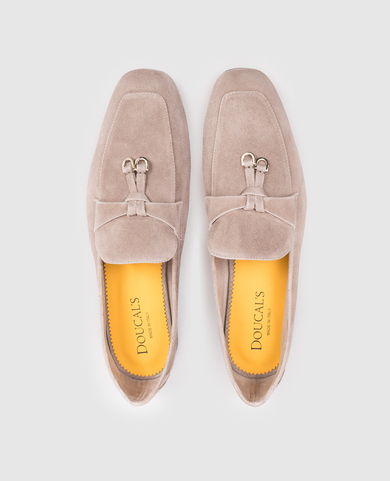 

Gray suede loafers with pendants Doucal's, Grey