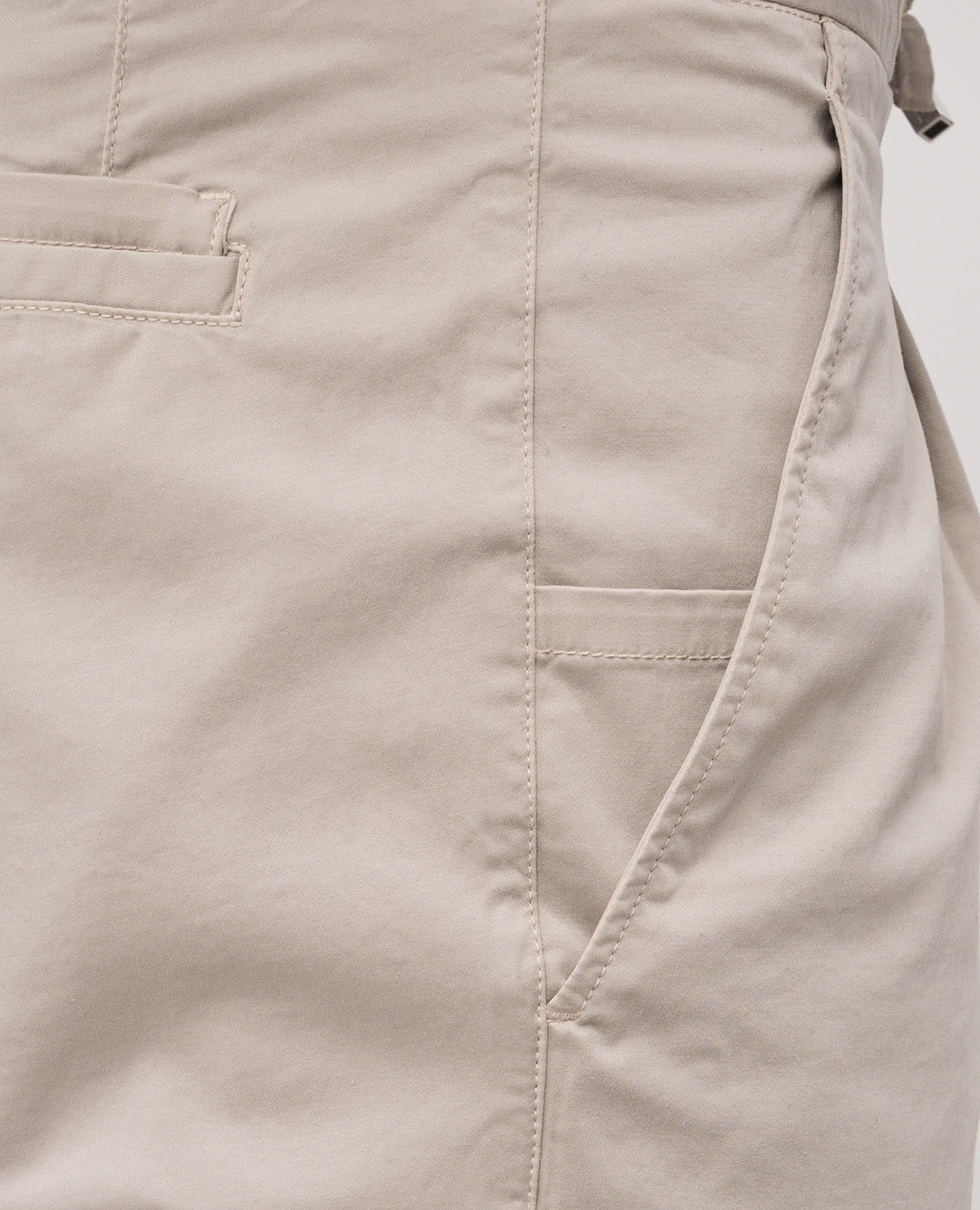 Beige shorts with lapels Enrico Mandelli 5