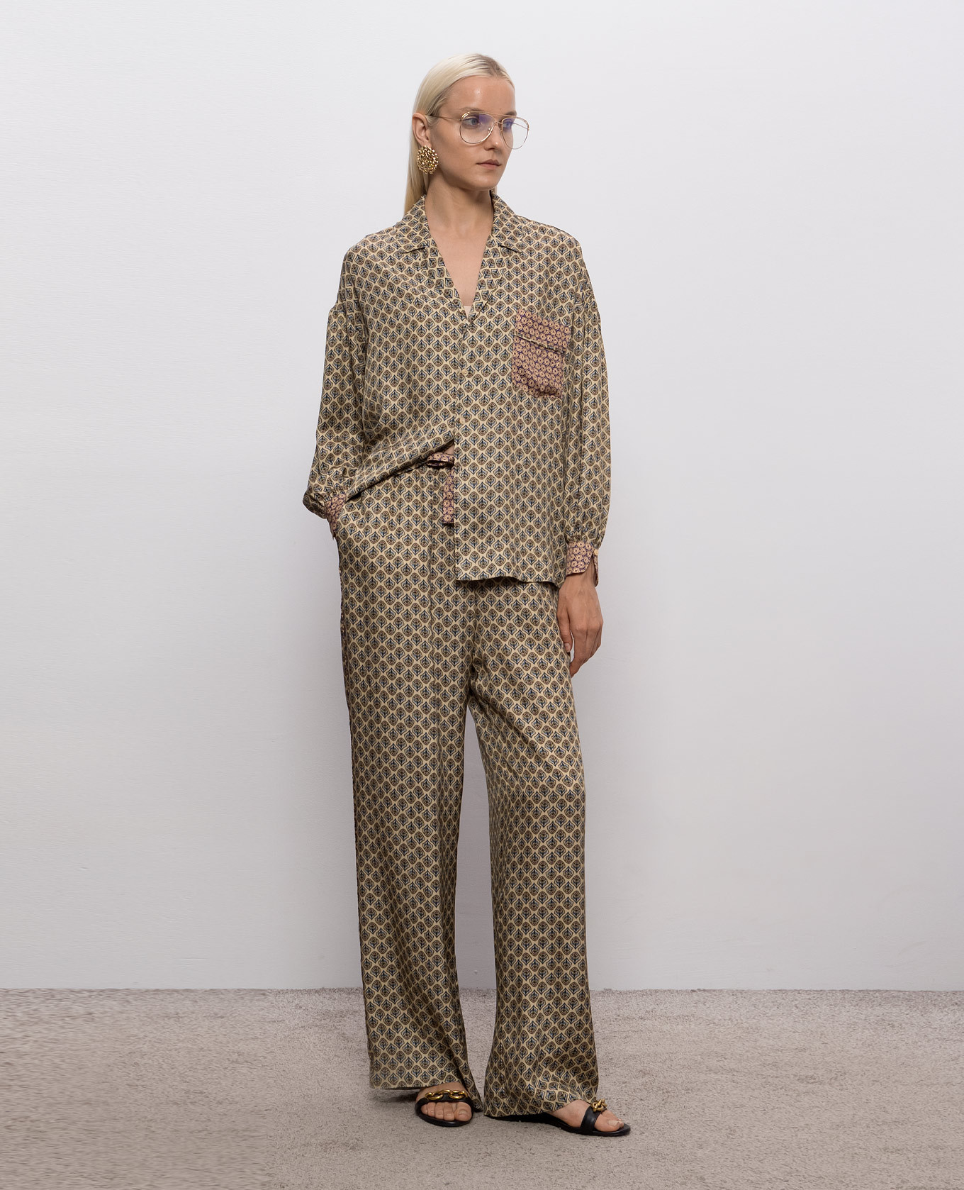 Beige Fol pants Momoni 2
