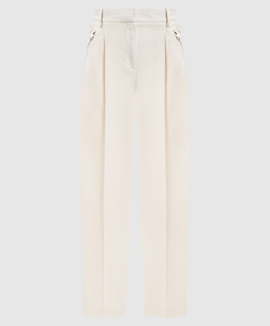 Witte broek van wol.