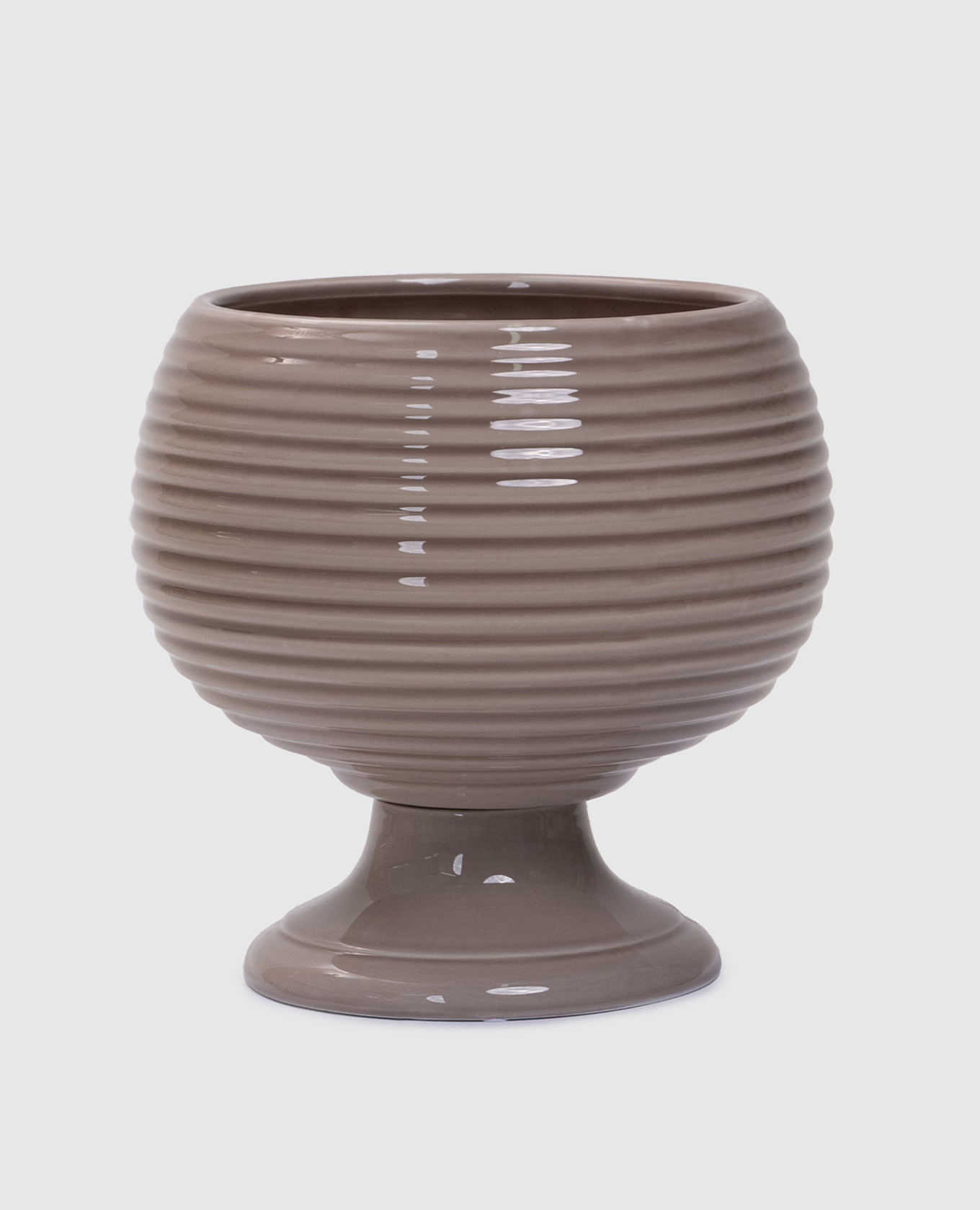 

Beige ceramic planter Palais Royal
