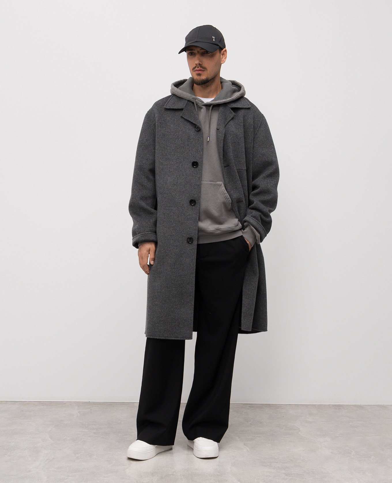 

Grey Distort Washed Hoodie Axel Arigato