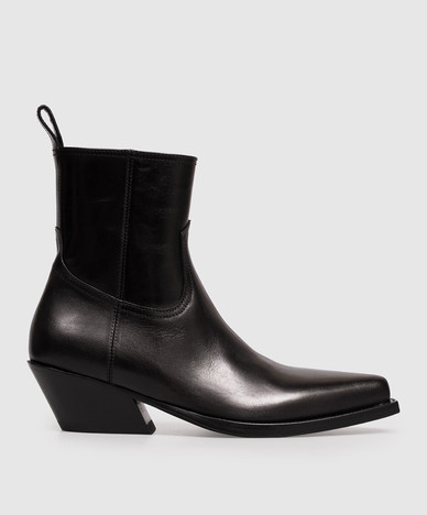 Ann Demeulemeester