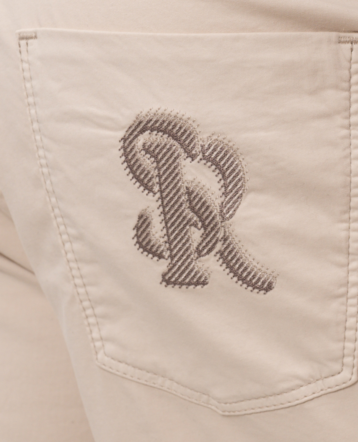 Beige shorts with embroidered monogram logo Stefano Ricci 5