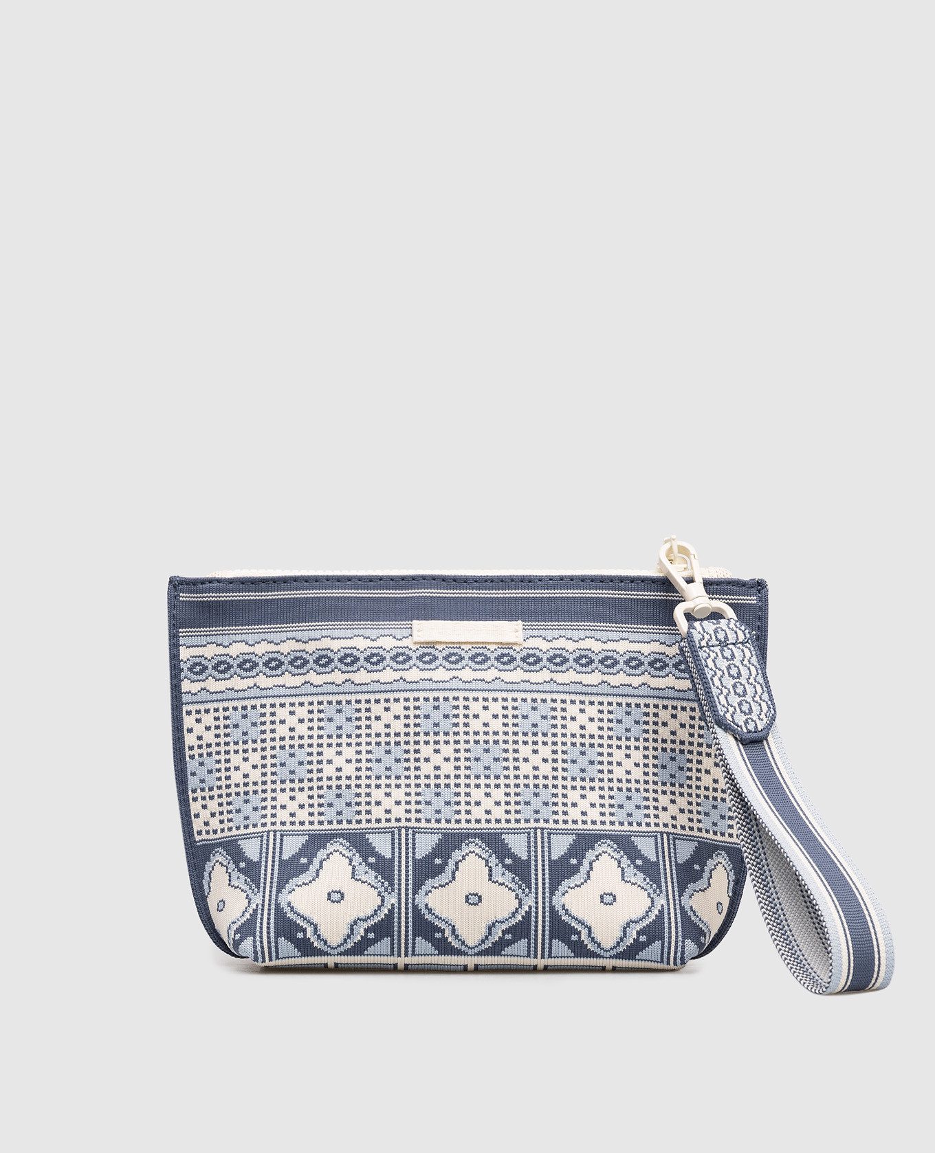 

Blue clutch Villa Romantica Alemais