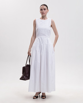 Loulou de Saison Ama's white dress AMA