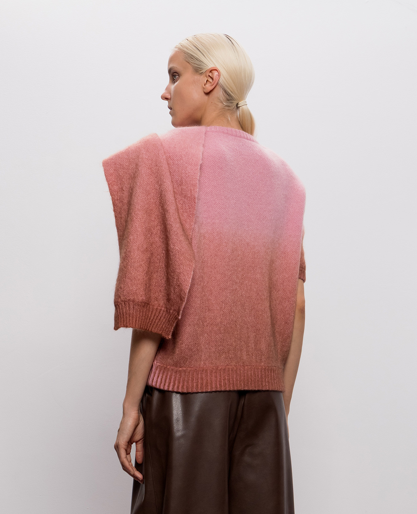 Pink wool sweater with short sleeves Rowen Rose 4