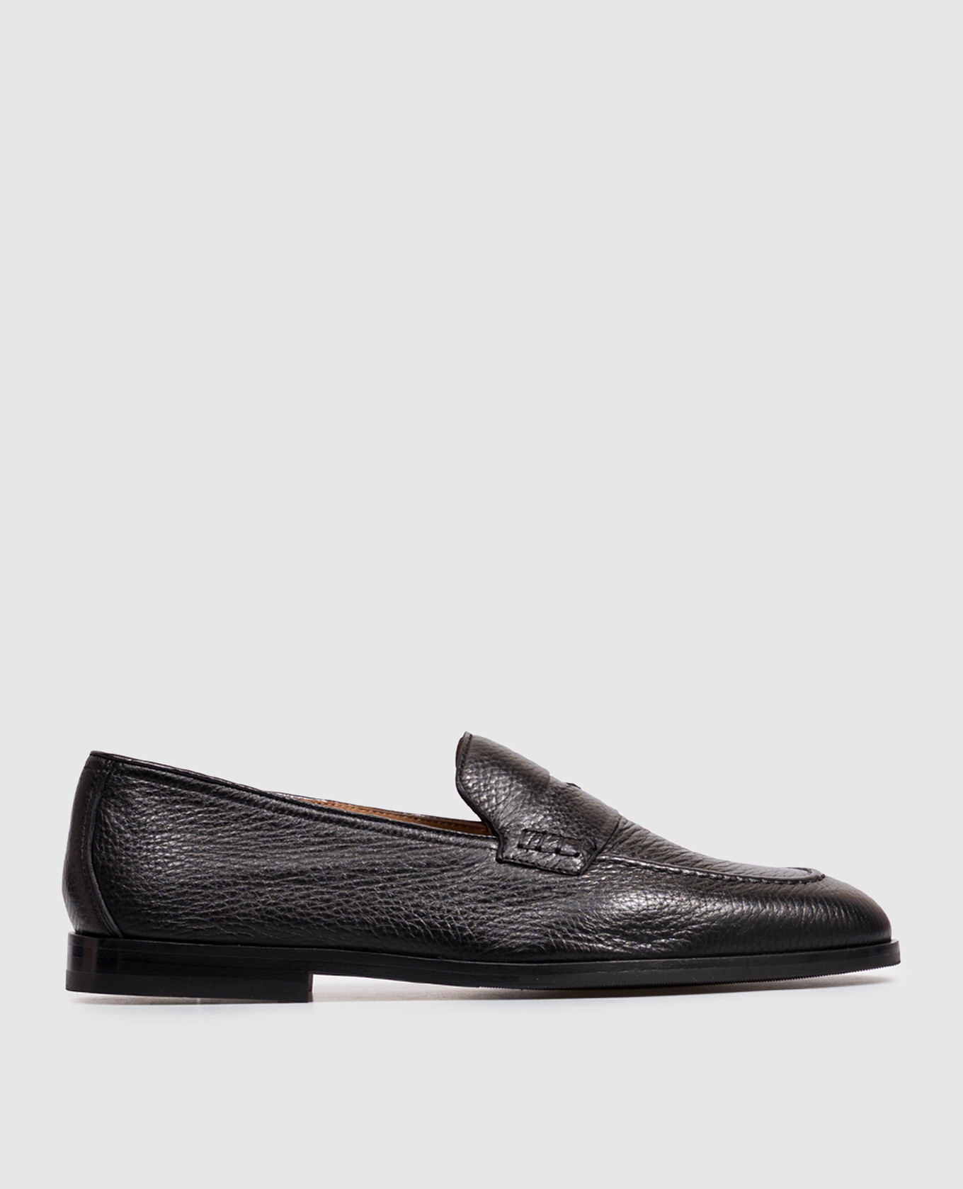 Black leather loafers Doucal's