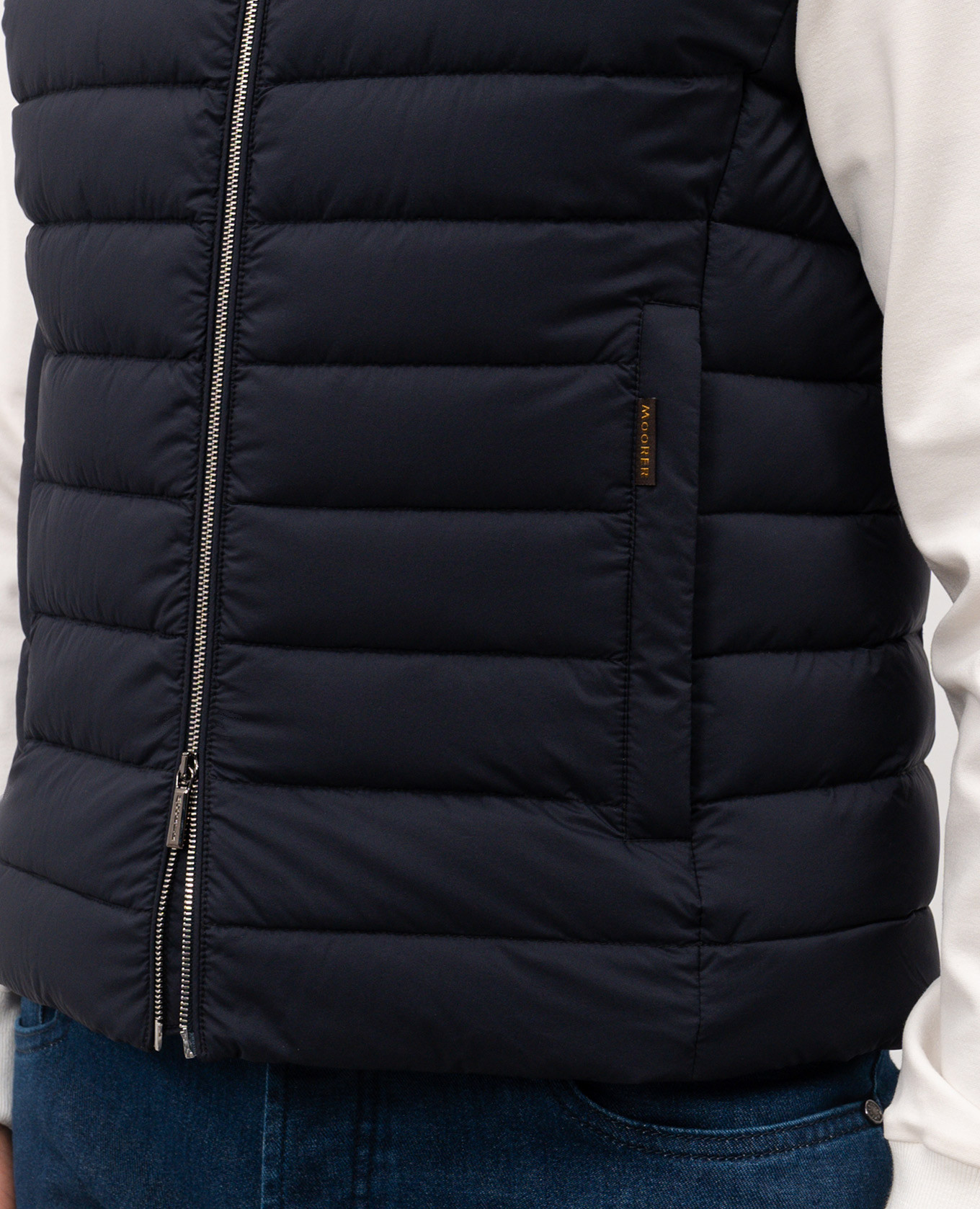 

CALAF blue down vest MooRER