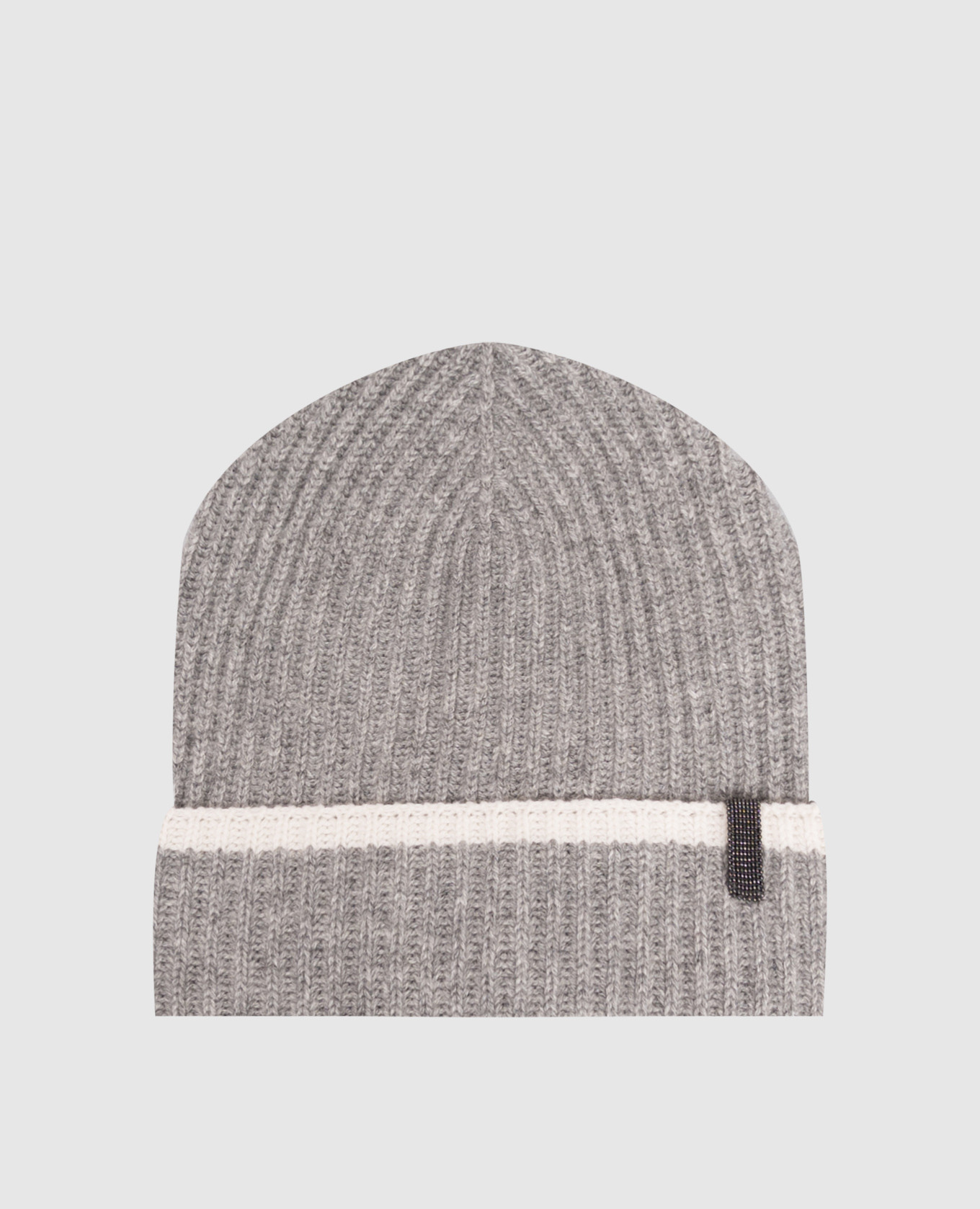 Gray cashmere hat with monil chain