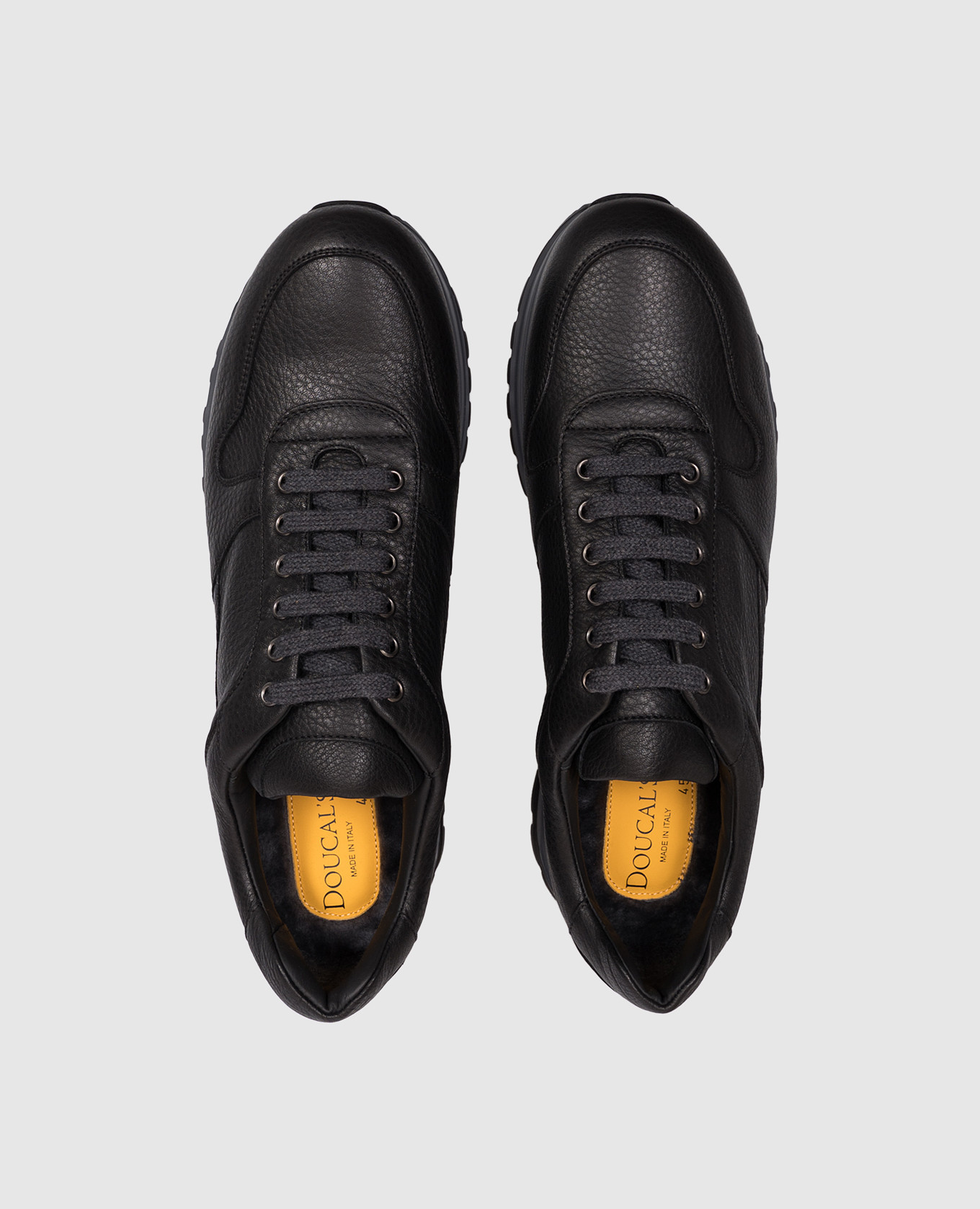 Black leather sneakers with embossed logo Doucal's 4