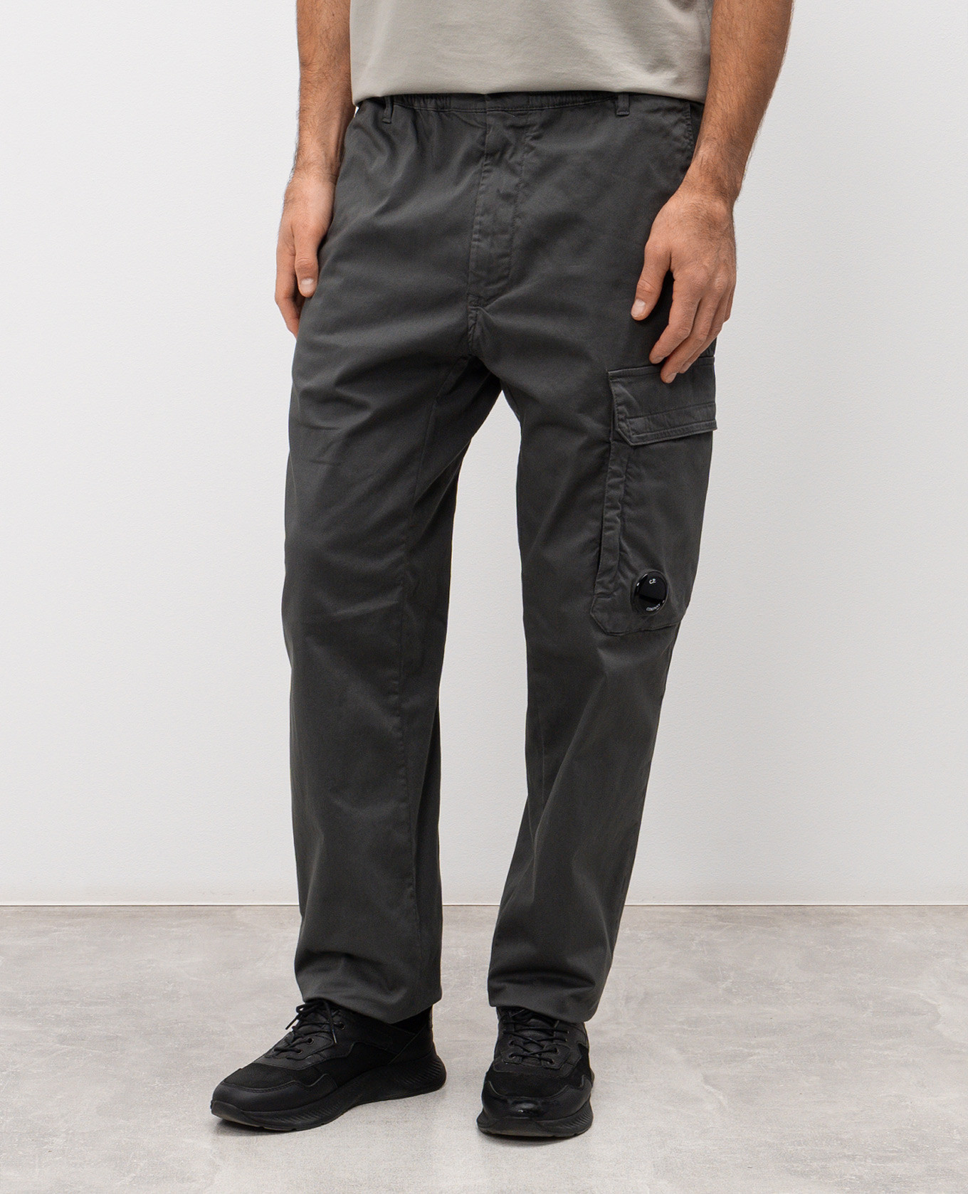 

Grey pants with logo patch C.P. Company