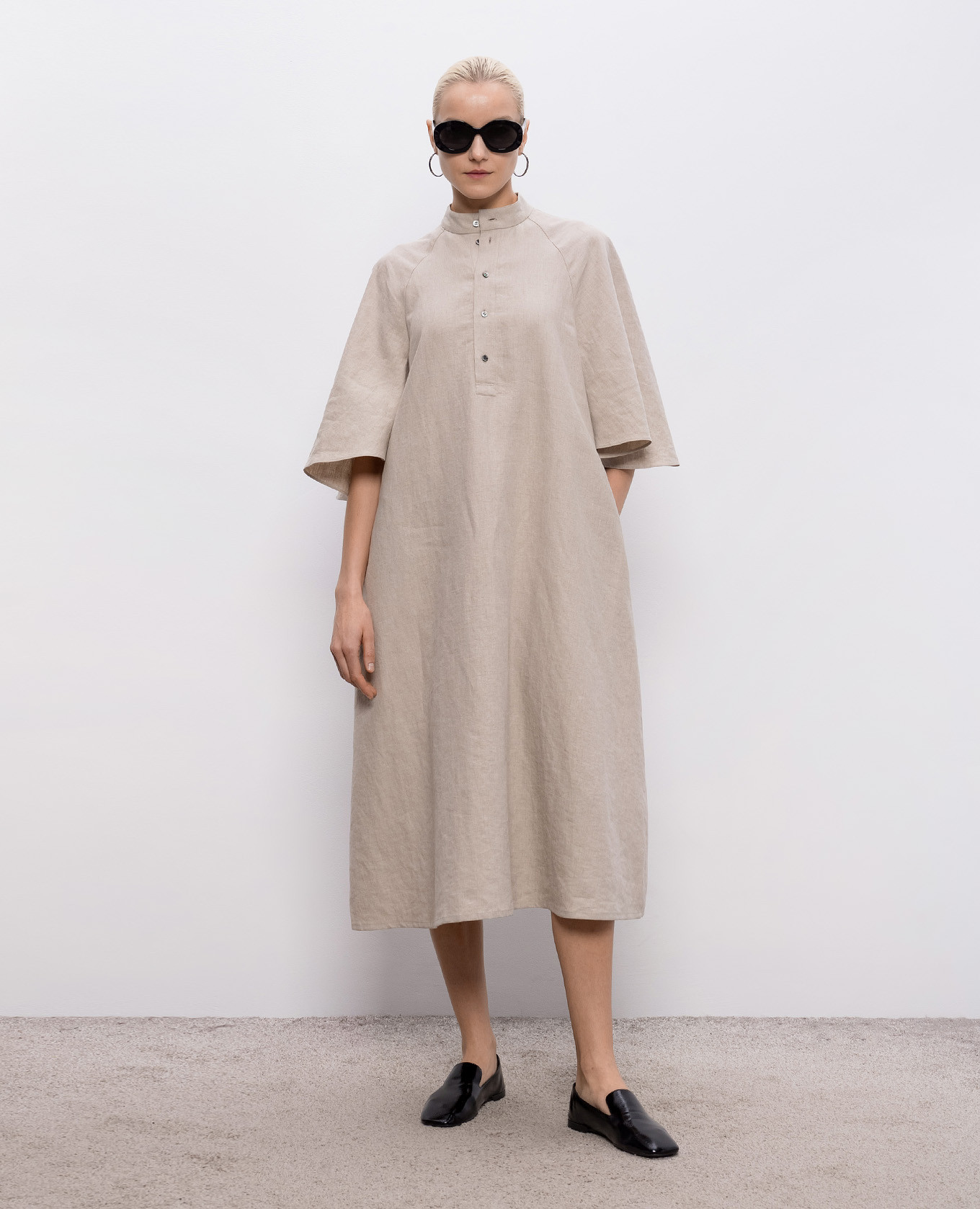 Beige linen dress Intoca 2