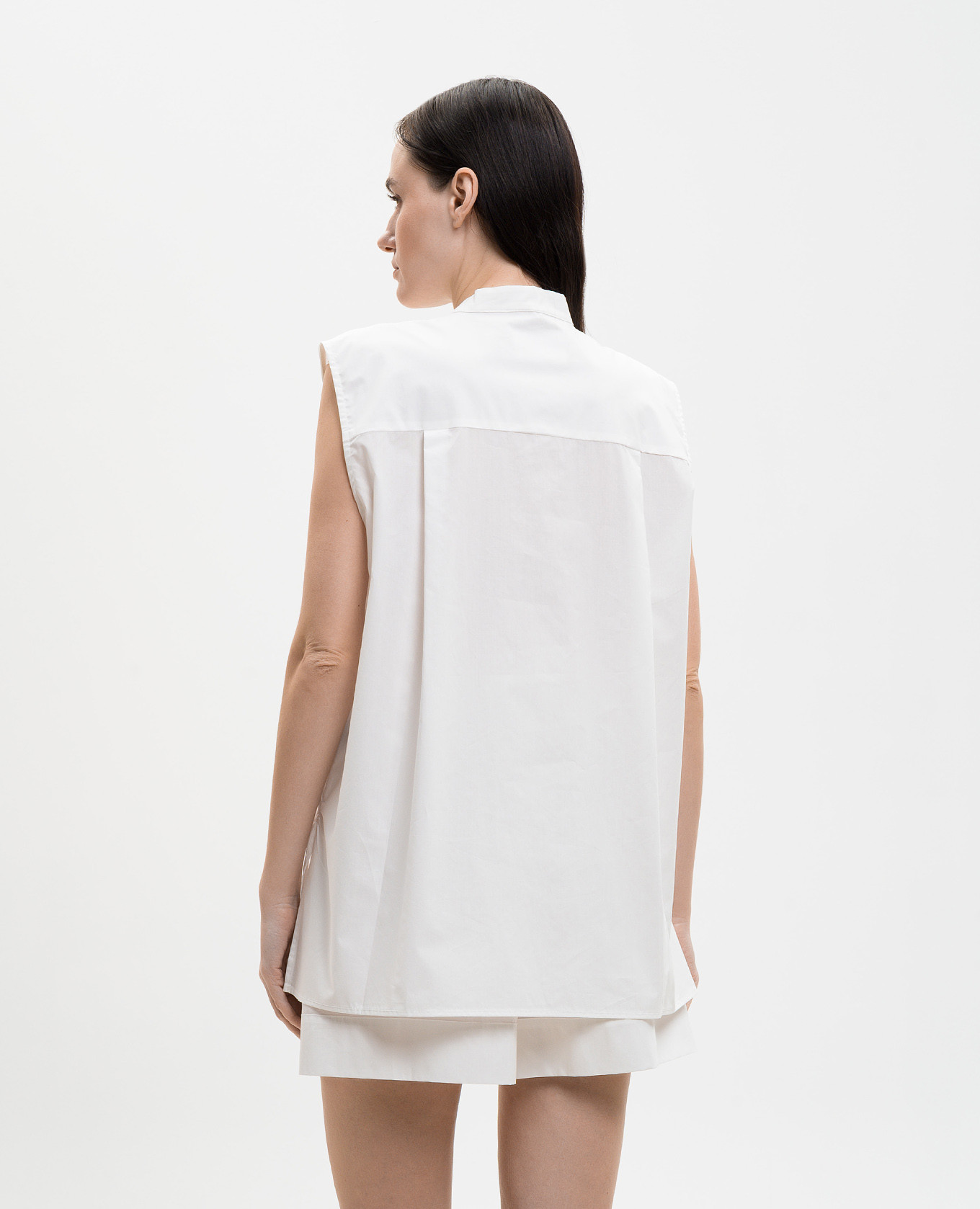 White sleeveless shirt Solotre 4