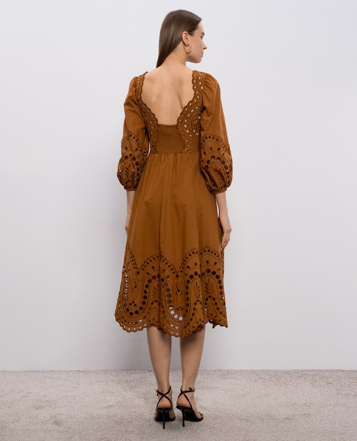 

Brown Corbin midi dress Charo Ruiz