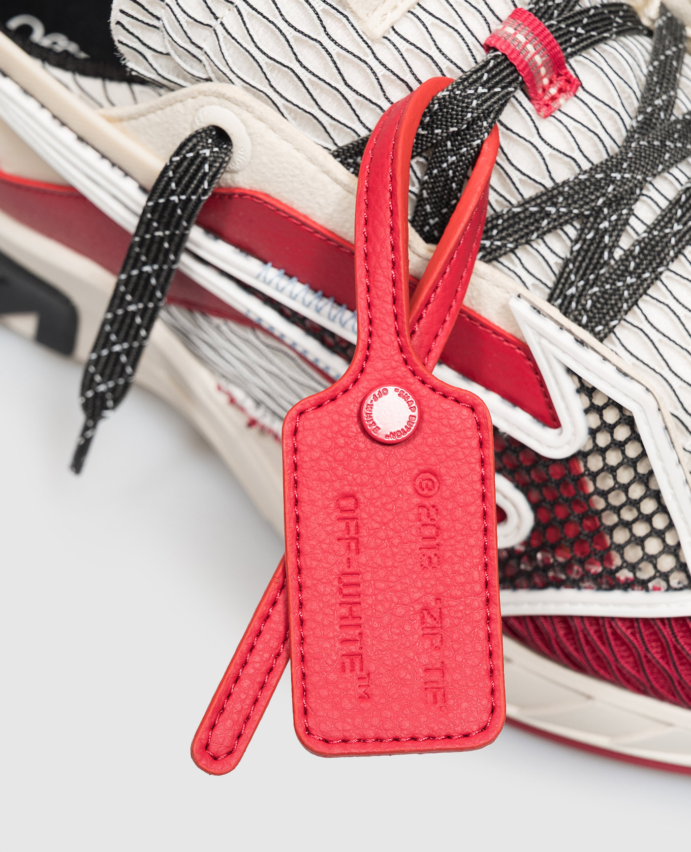 Red Space Memo sneakers Off-White 5