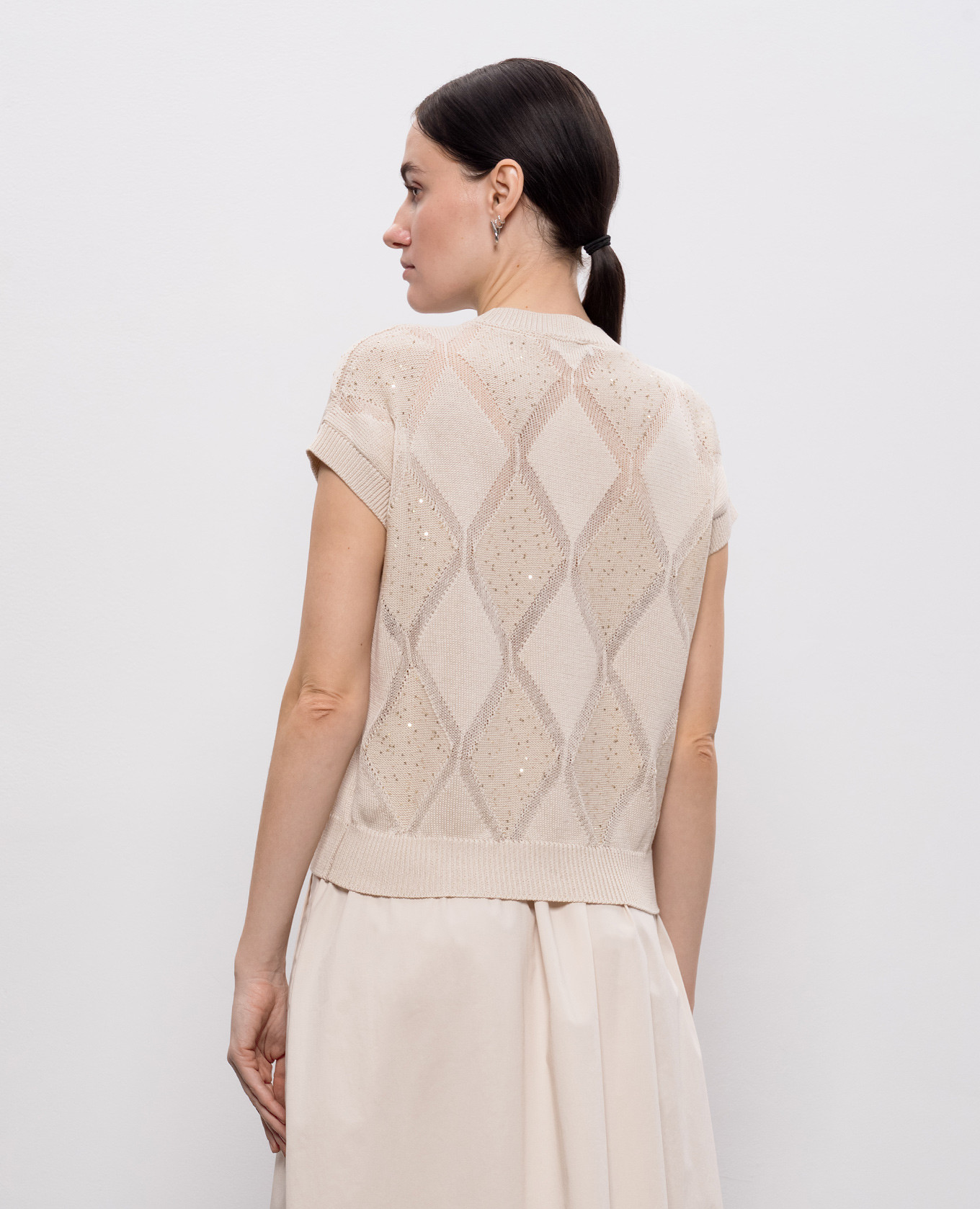 

Beige top with geometric pattern Peserico