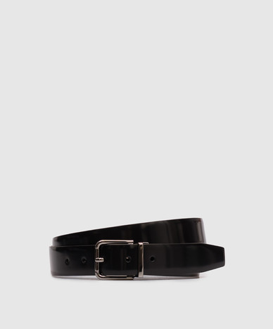 Black glossy leather belt